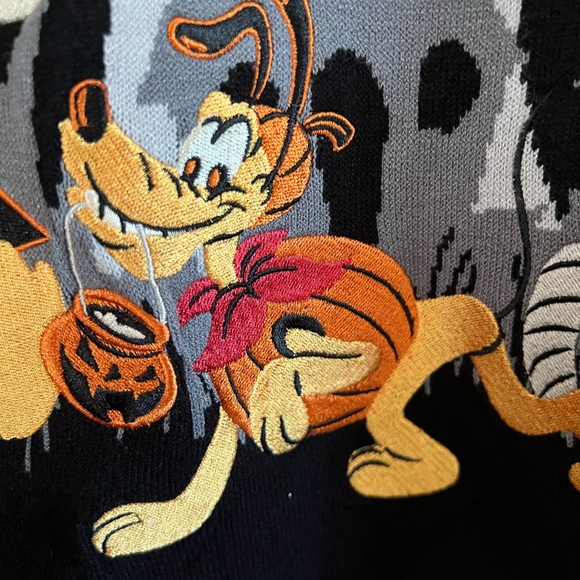 Hot topic, Mickey and friends Halloween cardigan - Picture 4 of 8